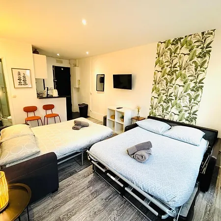 Le Marais Reaumur Apartment